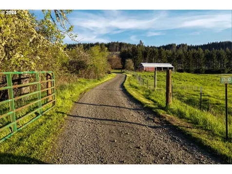 17610 Shady Lane Road Monmouth OR 97361