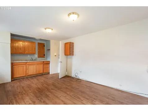 629 NE 10th Street Mcminnville OR 97128