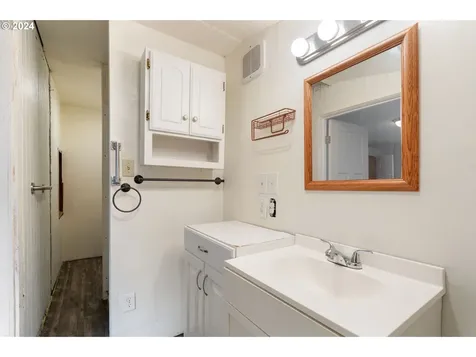 629 NE 10th Street Mcminnville OR 97128
