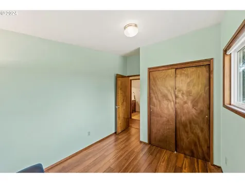 644 13th Court Coos Bay OR 97420