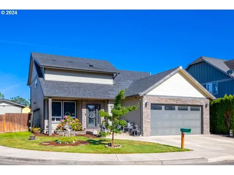 1733 Brandy Way Springfield OR 97477