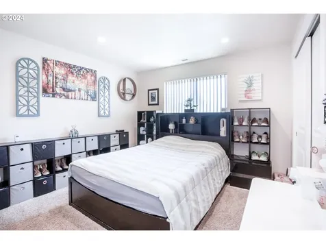 1733 Brandy Way Springfield OR 97477