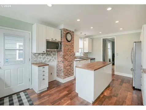 605 G Street Centralia WA 98531