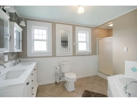 605 G Street Centralia WA 98531