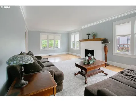 605 G Street Centralia WA 98531