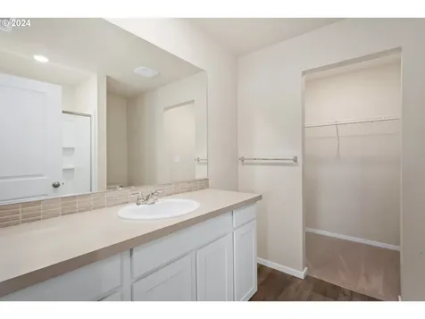 11737 Ne 28th Street Vancouver WA 98684
