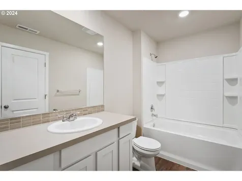 11737 Ne 28th Street Vancouver WA 98684
