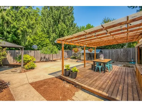 9223 N Bristol Avenue Portland OR 97203