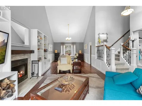 10820 SW 57th Place Portland OR 97219