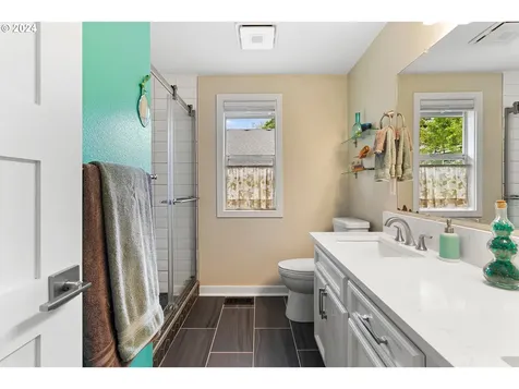 10820 SW 57th Place Portland OR 97219