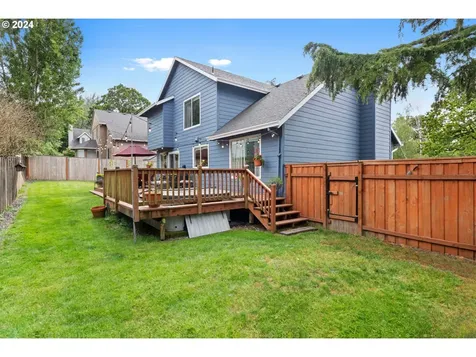 10820 SW 57th Place Portland OR 97219