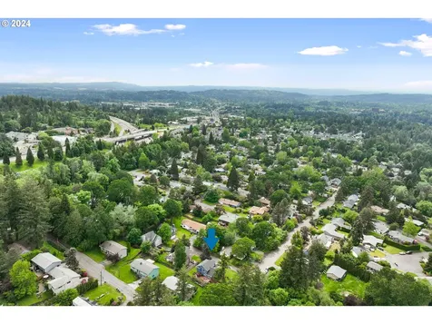 10820 SW 57th Place Portland OR 97219