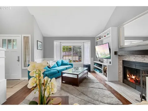 10820 SW 57th Place Portland OR 97219