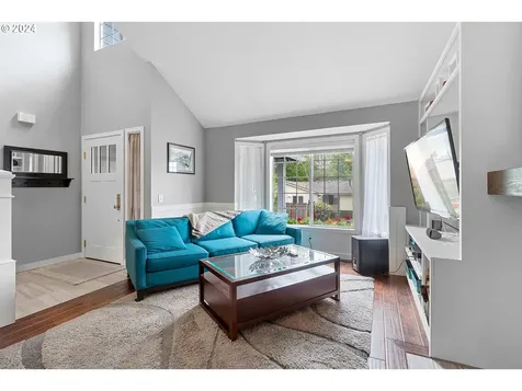 10820 SW 57th Place Portland OR 97219