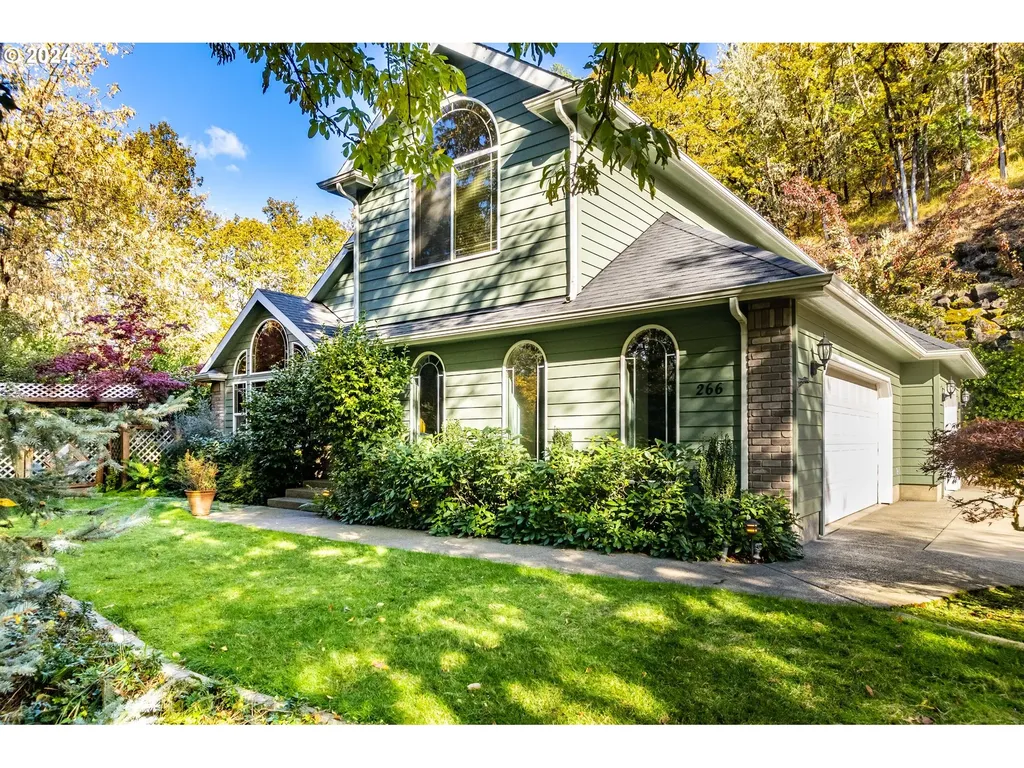266 Wild Fern Drive Winchester OR 97495