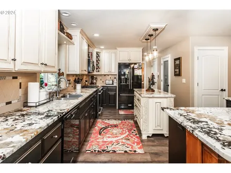 266 Wild Fern Drive Winchester OR 97495