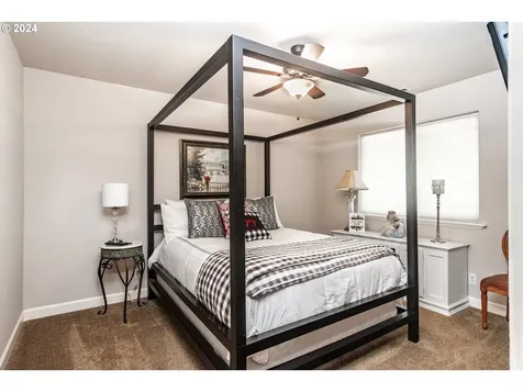 266 Wild Fern Drive Winchester OR 97495