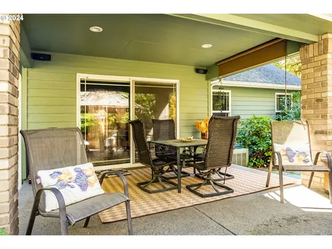 266 Wild Fern Drive Winchester OR 97495
