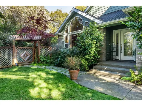 266 Wild Fern Drive Winchester OR 97495