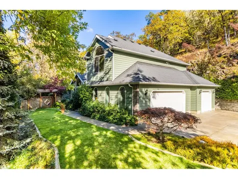 266 Wild Fern Drive Winchester OR 97495