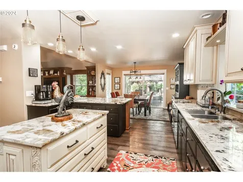 266 Wild Fern Drive Winchester OR 97495