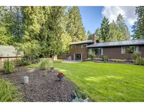 585 Se 59th Court Hillsboro OR 97123