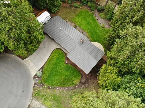 585 Se 59th Court Hillsboro OR 97123