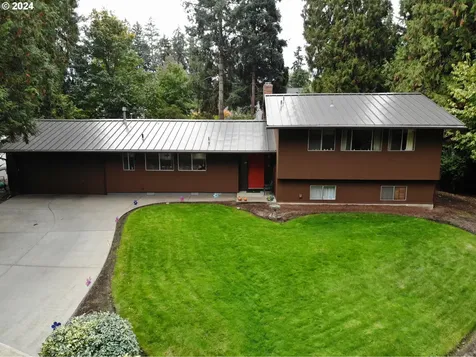 585 Se 59th Court Hillsboro OR 97123