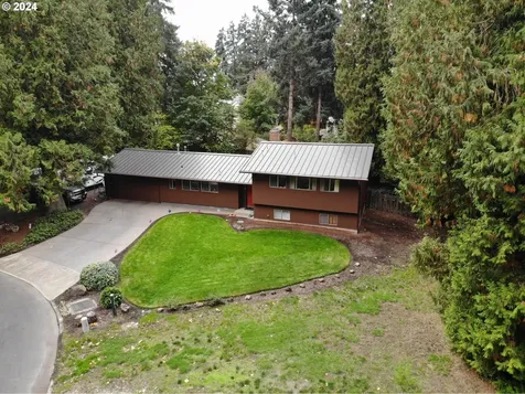 585 Se 59th Court Hillsboro OR 97123