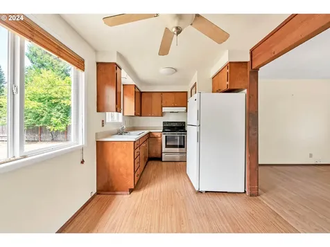 1890 Regina Street Eugene OR 97402