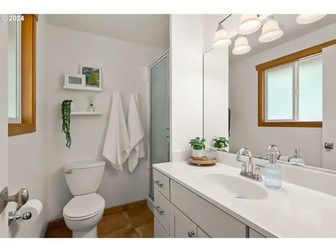 5271 Chinook Court Lake Oswego OR 97035