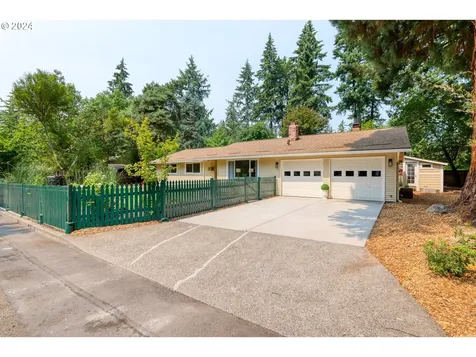 5271 Chinook Court Lake Oswego OR 97035