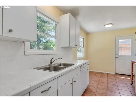 1412 Nevada Street The Dalles OR 97058