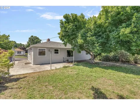 1412 Nevada Street The Dalles OR 97058