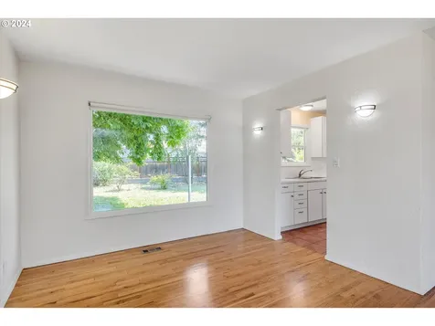 1412 Nevada Street The Dalles OR 97058