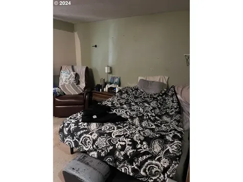 927 Travis Avenue Eugene OR 97404