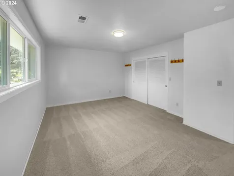 11707 Se Flavel Street Portland OR 97266