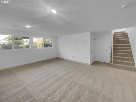 11707 Se Flavel Street Portland OR 97266