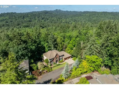 10707 S Southridge Drive Portland OR 97219