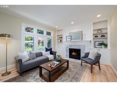 10707 S Southridge Drive Portland OR 97219