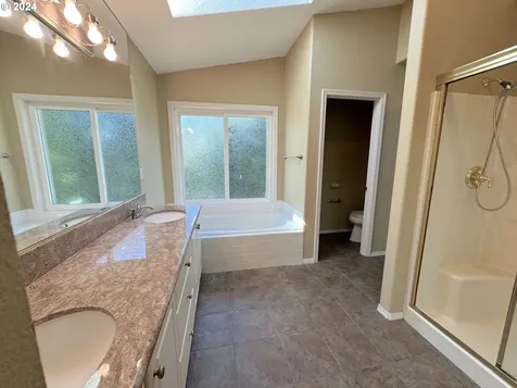16954 Nw Stoller Drive Portland OR 97229