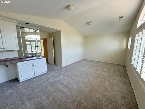 16954 Nw Stoller Drive Portland OR 97229