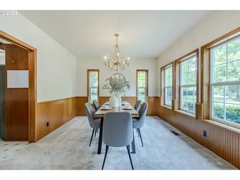 3322 Winchester Way Eugene OR 97401