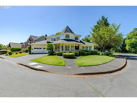 3322 Winchester Way Eugene OR 97401