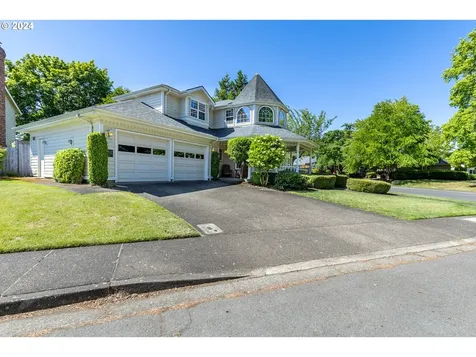 3322 Winchester Way Eugene OR 97401
