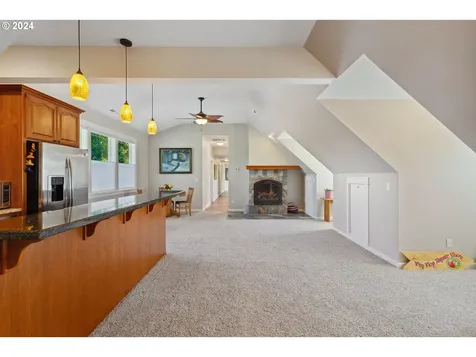 1320 NE 160th Avenue Portland OR 97230