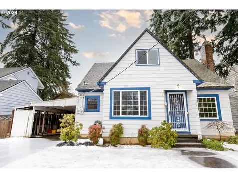 3726 Ne Shaver Street Portland OR 97212
