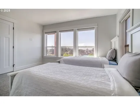 2569 SW Coral Avenue Lincoln City OR 97367