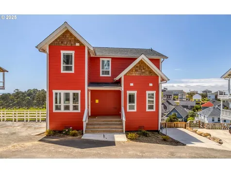 2569 SW Coral Avenue Lincoln City OR 97367