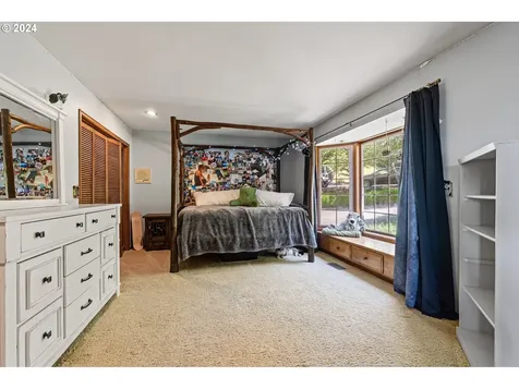 815 SE Evergreen Drive Chehalis WA 98532